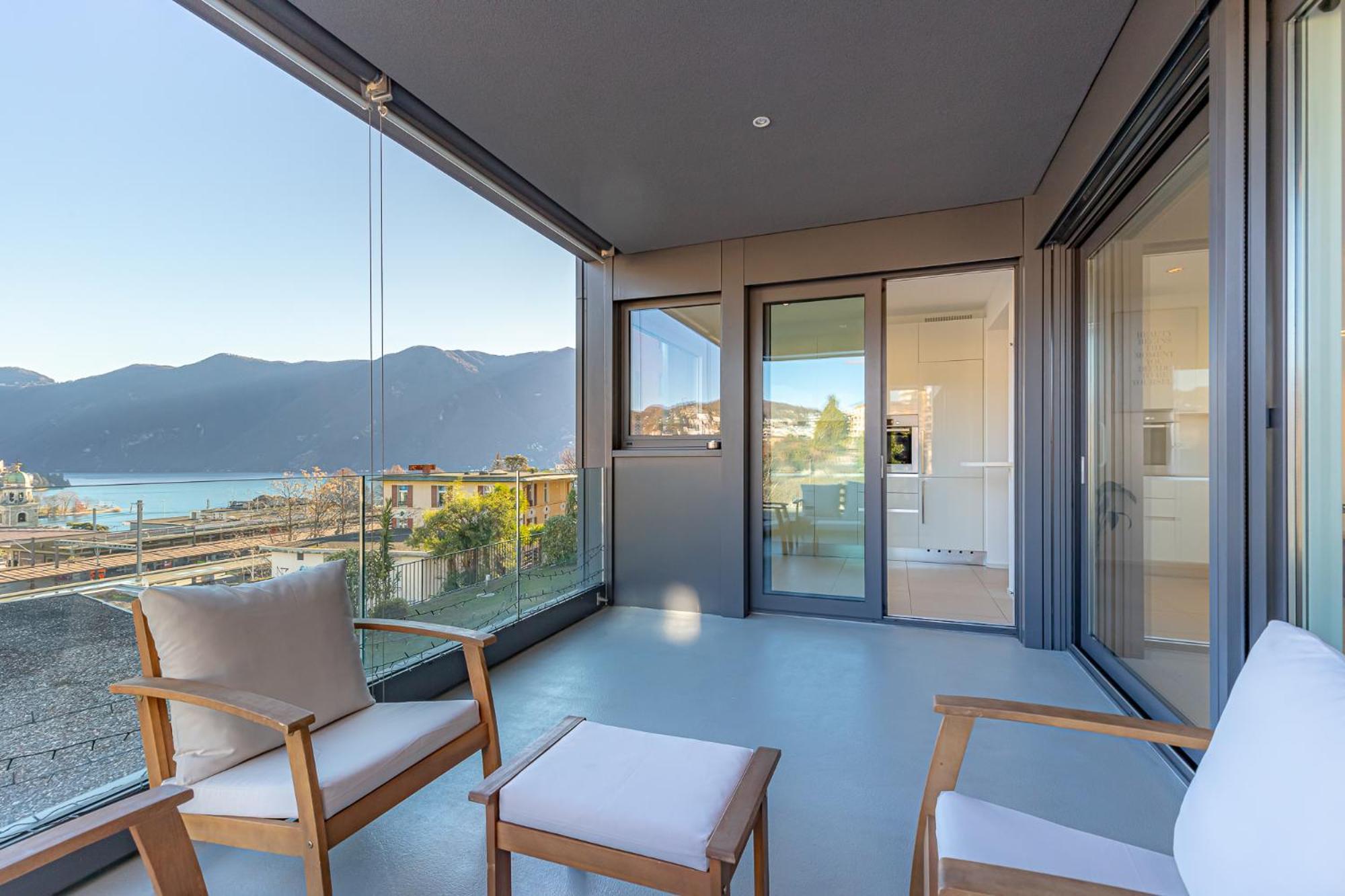 Imperial Of Lugano 3 With A Lake View Behind The Station And 10 Min From The Lake Of Lugano Eksteriør bilde